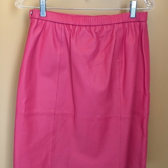 NWT Barbie Pink Leather Skirt Suit - Picture 7 of 8